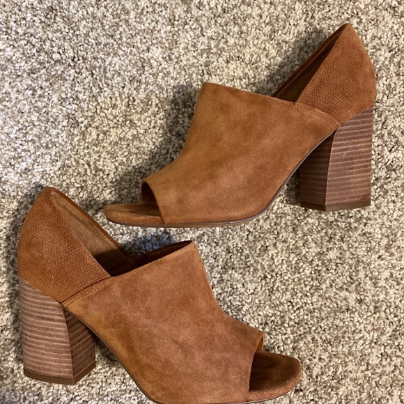 Franco Sarto Leather Loafer Block Heel Pump - Picture 5 of 7